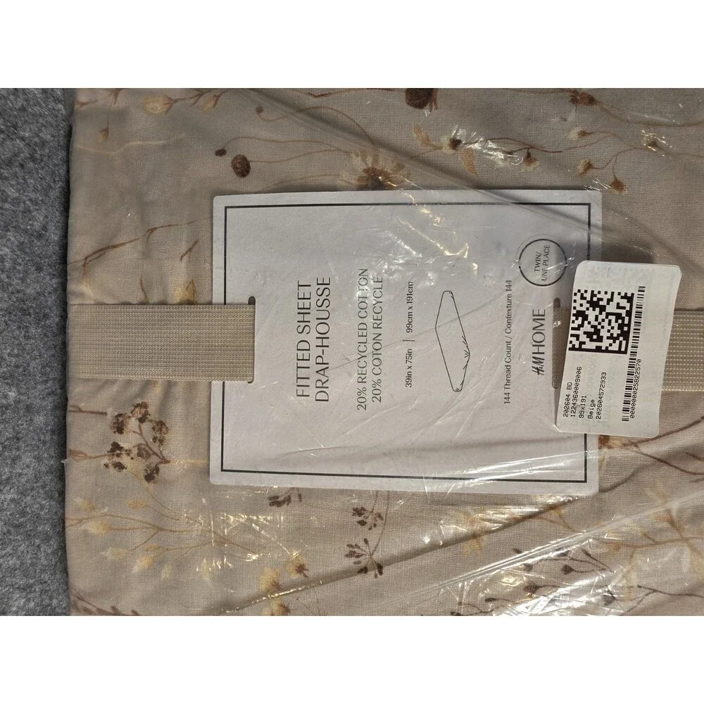 H&M Twin Fitted Sheet Floral Beige 39x75